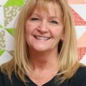 Meet your Posher, Leanne